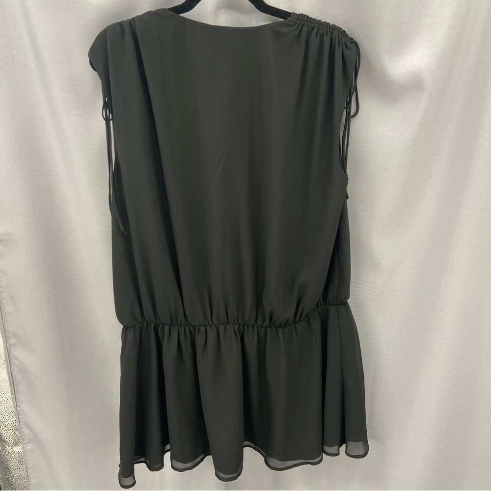 Lovers and Friends Black Oversized V-Neck Sleeveless Blouse Size Medium - Picture 8 of 11